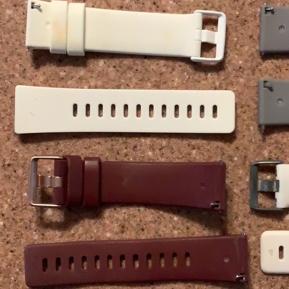 🌹6 complete FitBit Versa watch bands (4 NWOT) - Picture 13 of 14